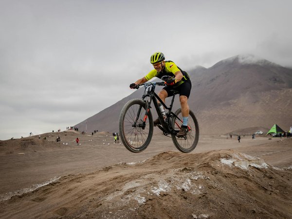 How can beginners start their sport biking journey in the UK?